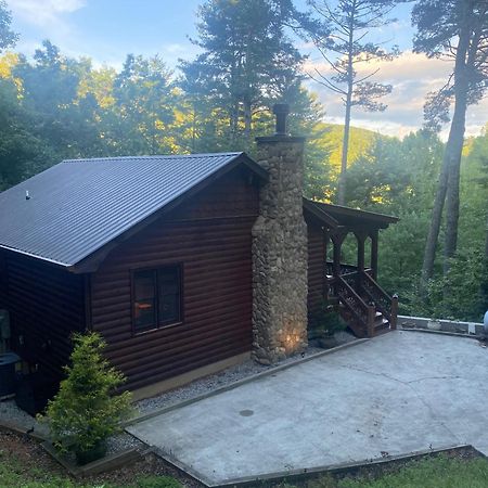 Cherry LogThe Cozy Lazy Laurel With Year-Round Mountain Views, Hot Tub, Fire Pit别墅 外观 照片