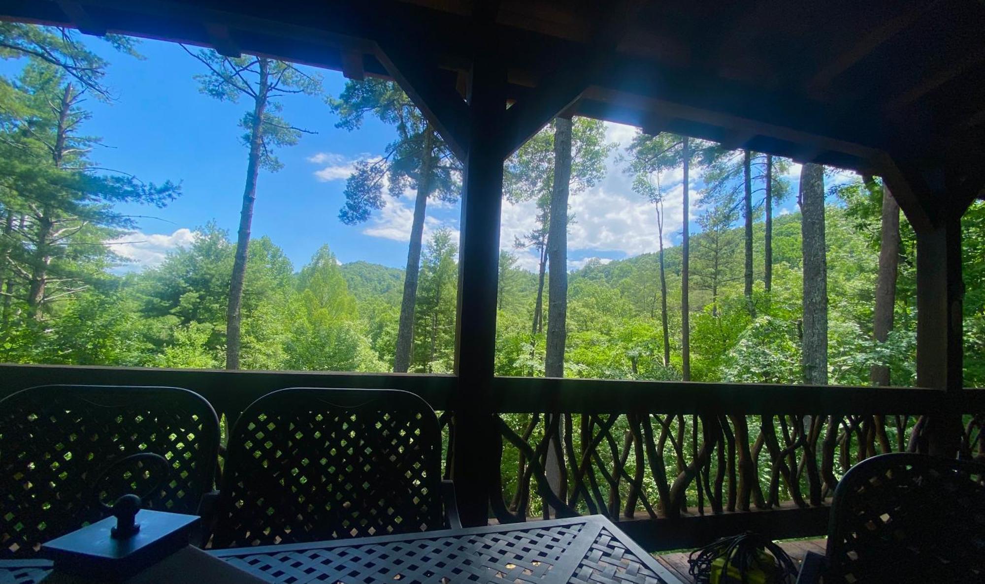 Cherry LogThe Cozy Lazy Laurel With Year-Round Mountain Views, Hot Tub, Fire Pit别墅 外观 照片