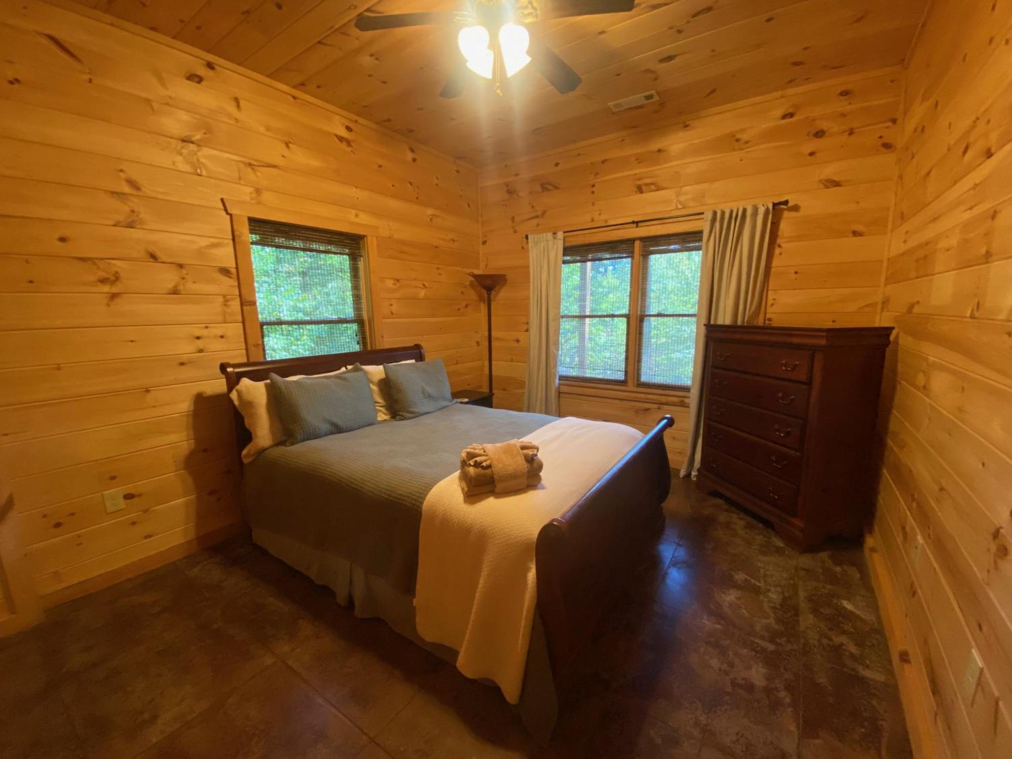 Cherry LogThe Cozy Lazy Laurel With Year-Round Mountain Views, Hot Tub, Fire Pit别墅 外观 照片